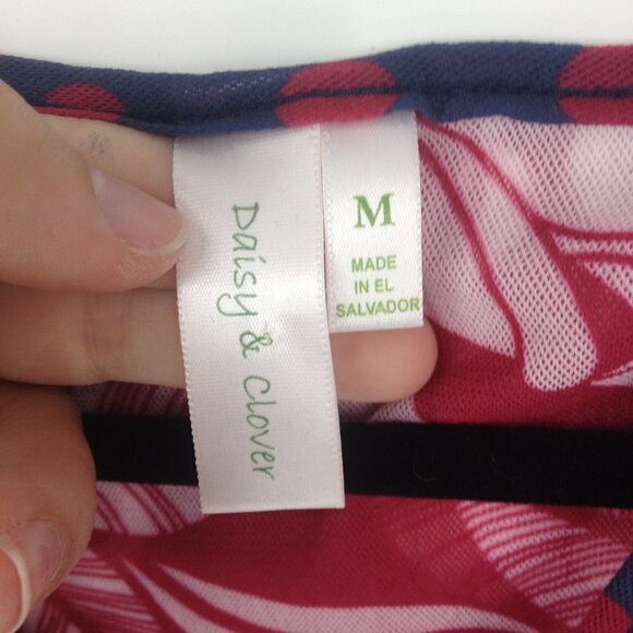 Daisy & Clover Floral 🌻Mesh Deep V Sleeveless Top - Picture 2 of 5